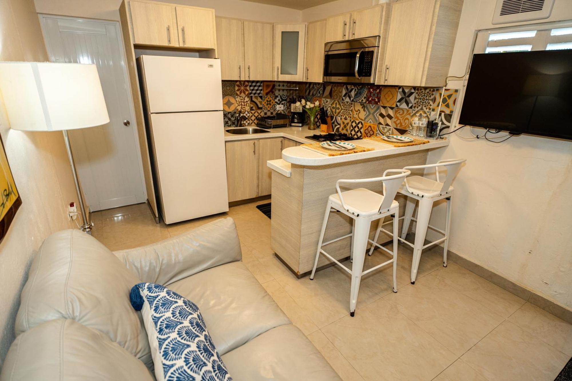 Ferienwohnung Compact Haven With Private Entrance And Free Parking And Laundry Ponce Exterior foto